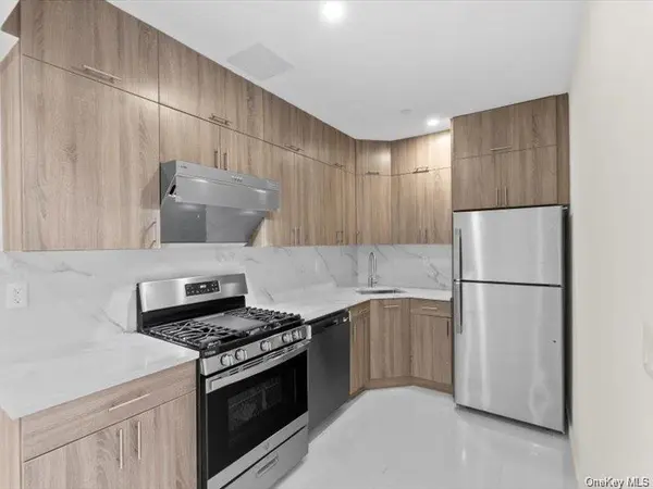 124-28 Queens BLVD #9A, Kew Gardens, NY 11415
