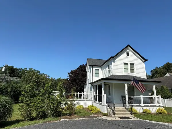 Address not disclosed, East Marion, NY 11939