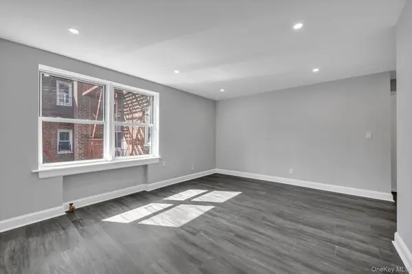141-12 78th AVE #3-H, Flushing, NY 11367