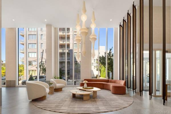 30-55 Vernon BLVD #2J, Astoria, NY 11102