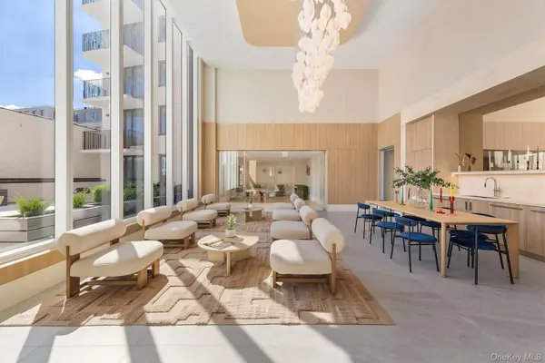30-55 Vernon BLVD #9I, Astoria, NY 11102