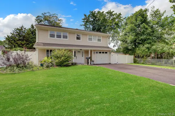 260 W 12th ST, Deer Park, NY 11729