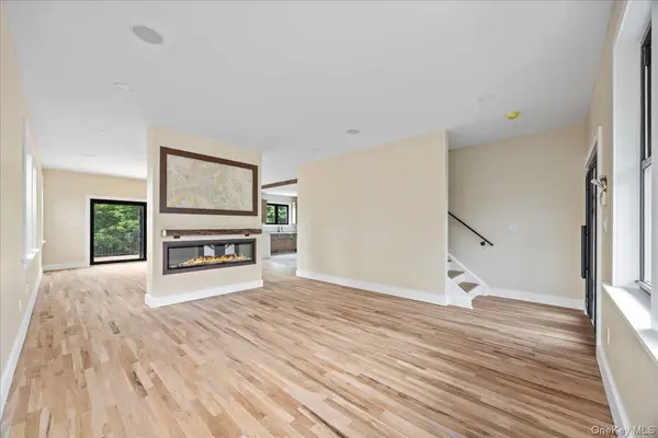 631 N Broadway, Yonkers, NY 10701