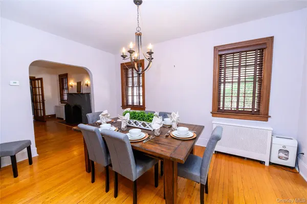 27-19 167 ST, Flushing, NY 11358