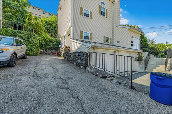 239 Mary Lou AVE, Yonkers, NY 10703