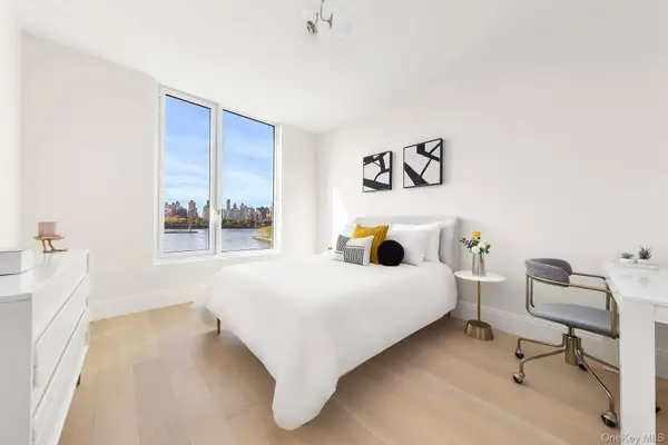 30-55 Vernon BLVD #6H, Astoria, NY 11102