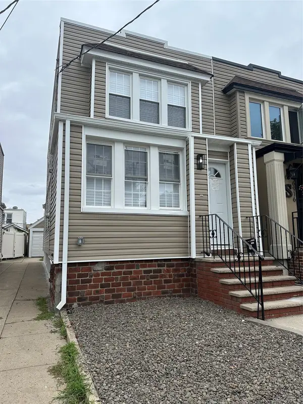 6918 69th ST, Ridgewood, NY 11385