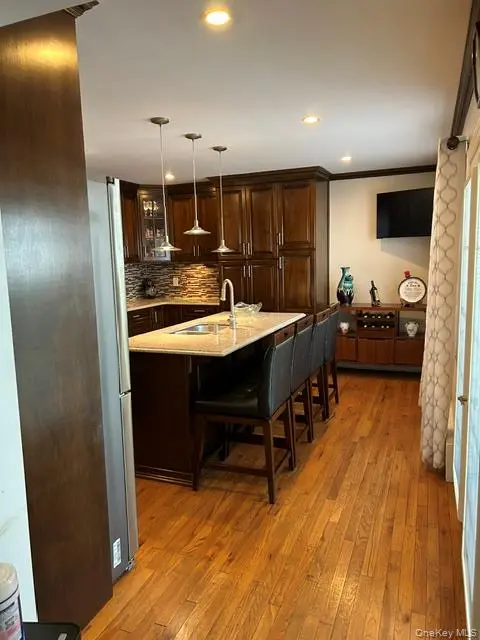 Address not disclosed, Uniondale, NY 11553