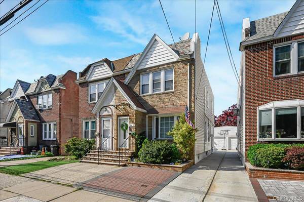 244-37 89th AVE, Bellerose, NY 11426