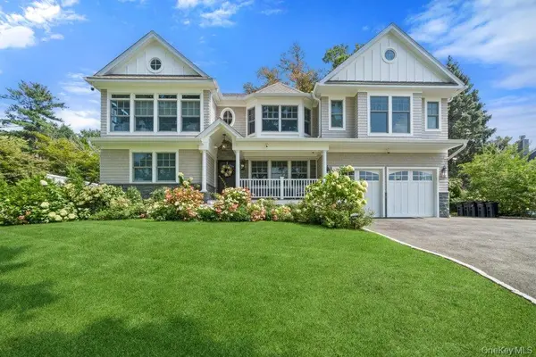 6 Shell DR, Glen Cove, NY 11542