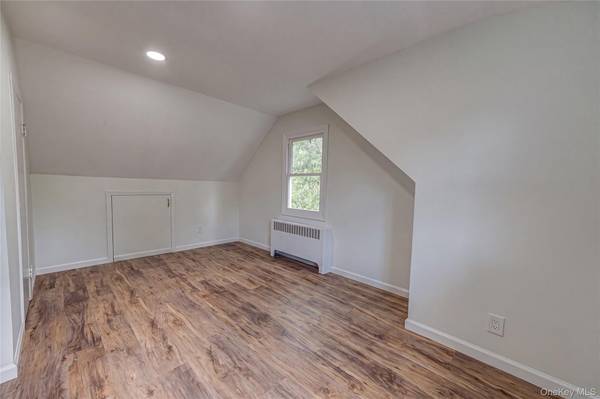 2528 Marshall AVE, Bellmore, NY 11710