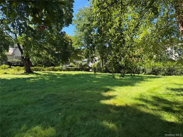 0 Corner Oak Poplar ST, Elmsford, NY