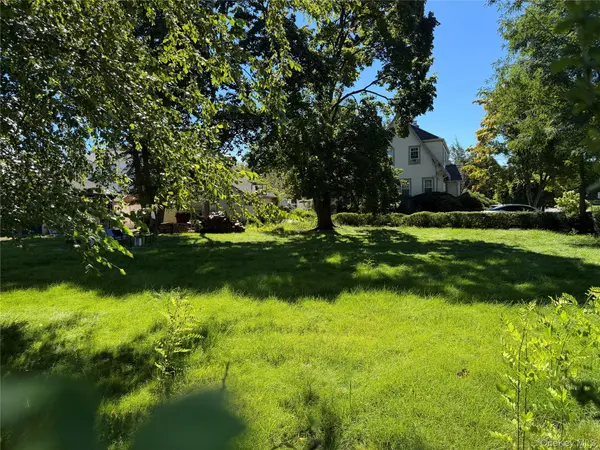 0 Corner Oak Poplar ST, Elmsford, NY