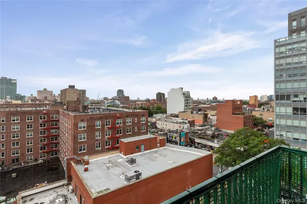 14218 38th AVE #9C, Flushing, NY 11354