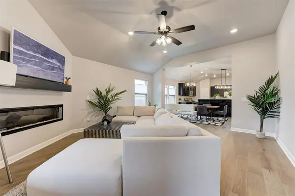 324 Megan CT, Blanchard, OK 73010