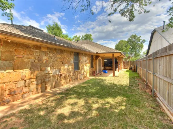 6105 Sudbury DR, Oklahoma City, OK 73162