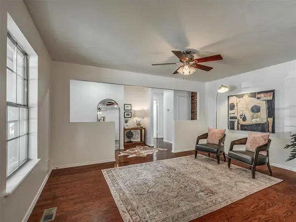 800 Kouba DR, Yukon, OK 73099