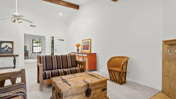 916 N Rolling Green RD, Dewey-humboldt, AZ 86327