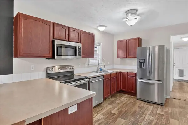 823 E North Ave, Spokane, WA 99207