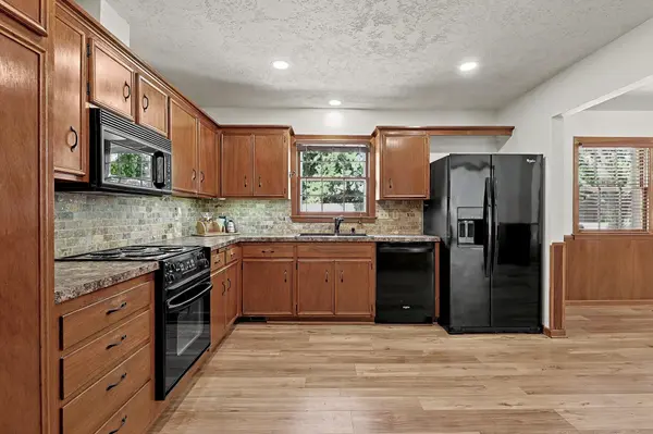 2033 N Gow, Wichita, KS 67203