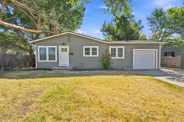 2808 S Glenn Ave, Wichita, KS 67217