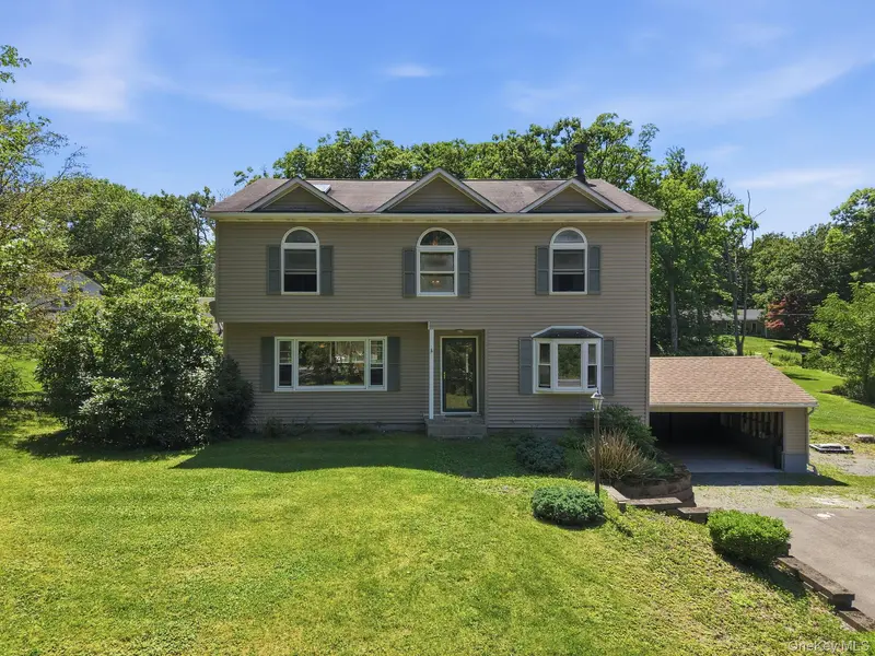 4019 State Route 52, Pine Bush, NY 12566