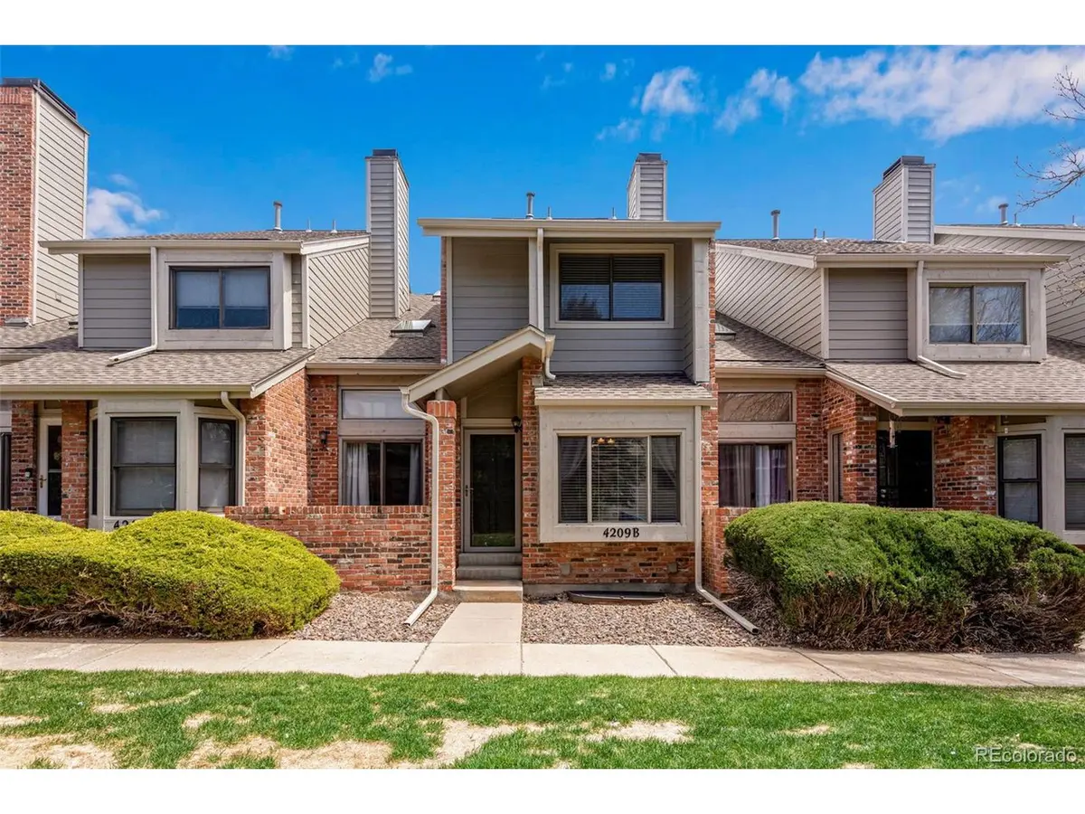 4209 S Granby #B, Aurora, CO 80014