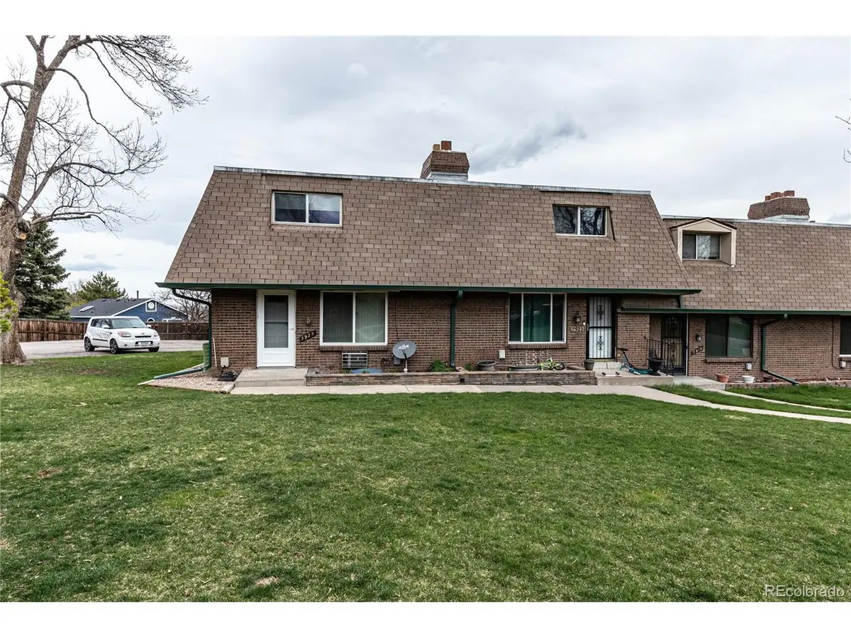 7925 W Glasgow, Littleton, CO 80128