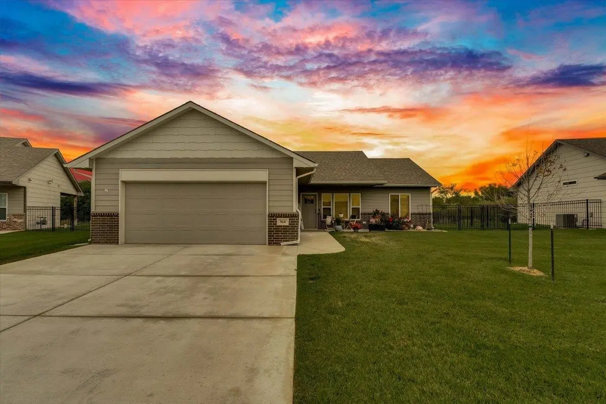 960 N Clover, Goddard, KS 67052