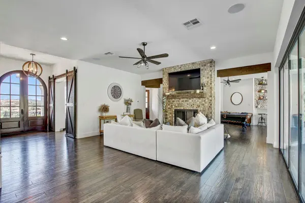 102 Canyon Turn TRL, Austin, TX 78734