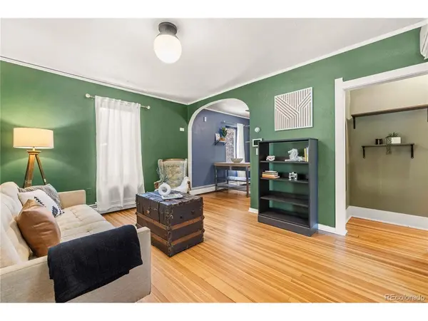 1669 Dallas, Aurora, CO 80010