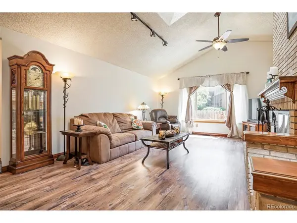 8209 S Steele, Centennial, CO 80122
