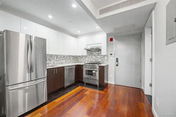142-38 37th Ave #4H, Flushing, NY 11354