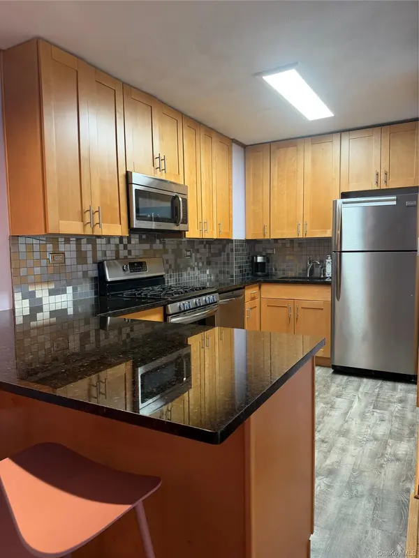 18-15 215th ST #2A, Bayside, NY 11360
