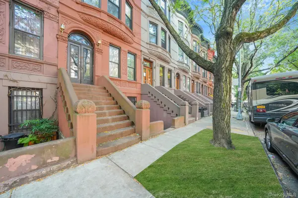 230 W 137th ST, New York (manhattan), NY 10030