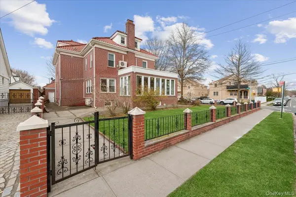 20931 39th AVE, Bayside, NY 11361