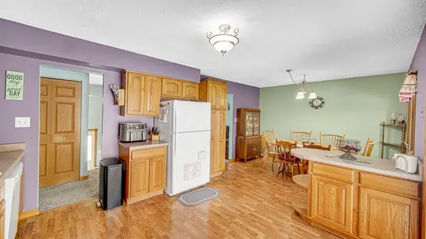 13 Lilac DR, Dyer, IN 46311