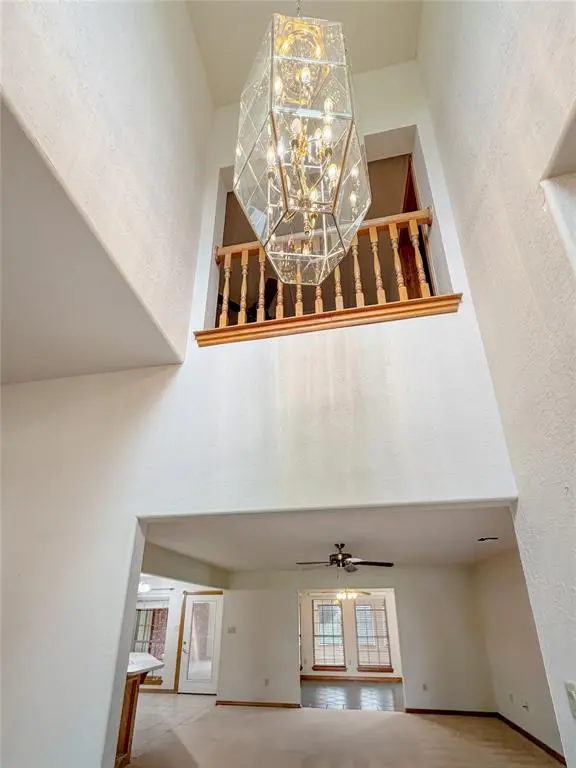 594 NE Valley View RD, Lawton, OK 73507