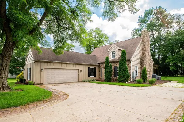 6729 N Mount Hawley RD, Peoria, IL 61614