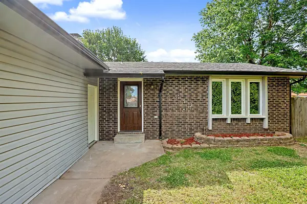440 N Linden, Haysville, KS 67060