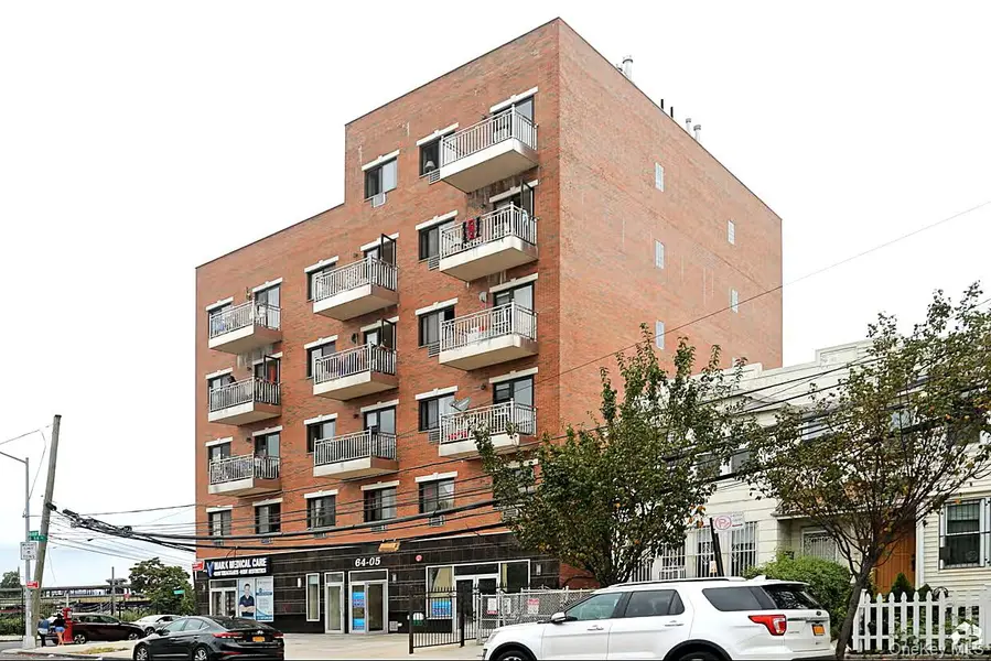 64-05 Woodside AVE #4E, Woodside, NY 11377