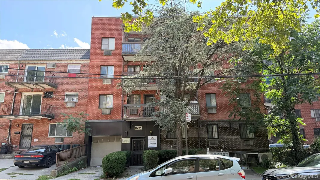 140-44 34th AVE #3D, Flushing, NY 11354