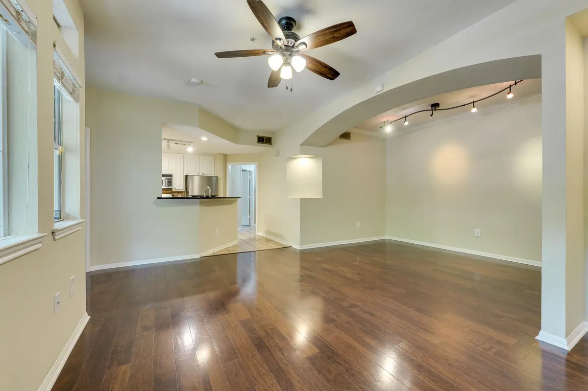 9525 N Capital Of Texas HWY #414, Austin, TX 78759