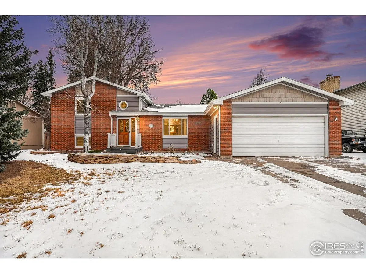 813 Wagonwheel, Fort Collins, CO 80526