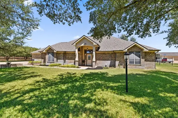 5421 FM 619, Taylor, TX 76574