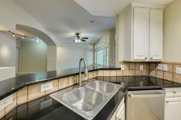 9525 N Capital Of Texas HWY #414, Austin, TX 78759