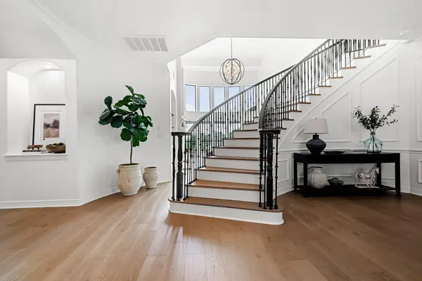 1801 Eagles Glen CV, Austin, TX 78732