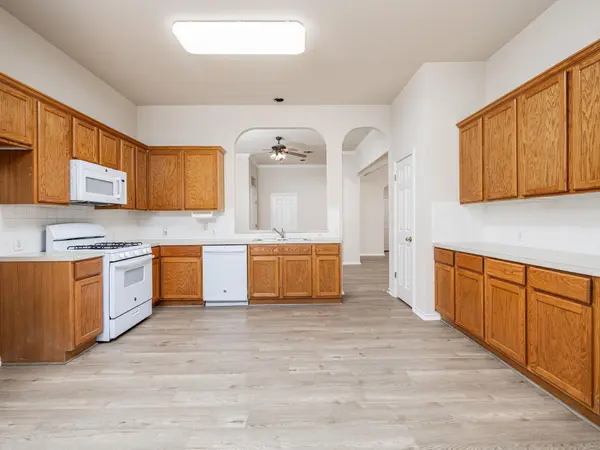 1216 Heppner DR, Cedar Park, TX 78613