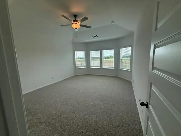 125 Skyview Farm LN, Liberty Hill, TX 78642