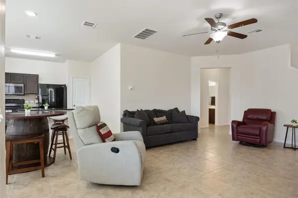 400 Circle WAY, Jarrell, TX 76537